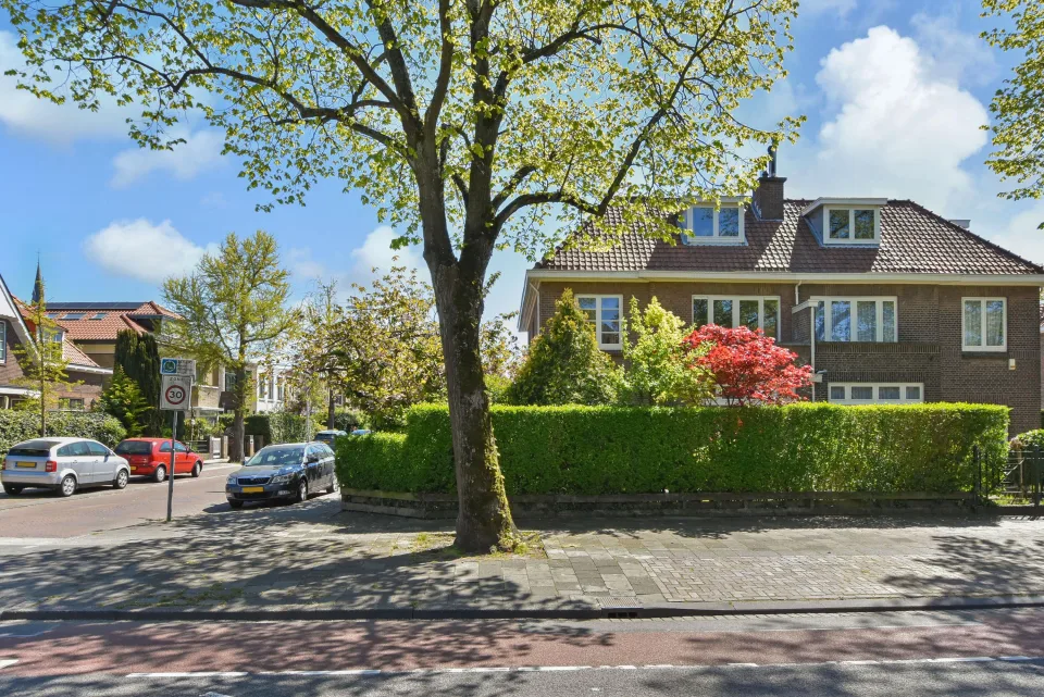 Weverslaan 46, VOORBURG