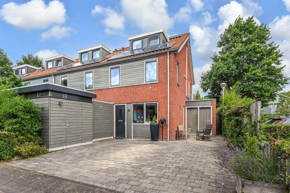 Blauw Glidkruid 35, 'S-GRAVENHAGE