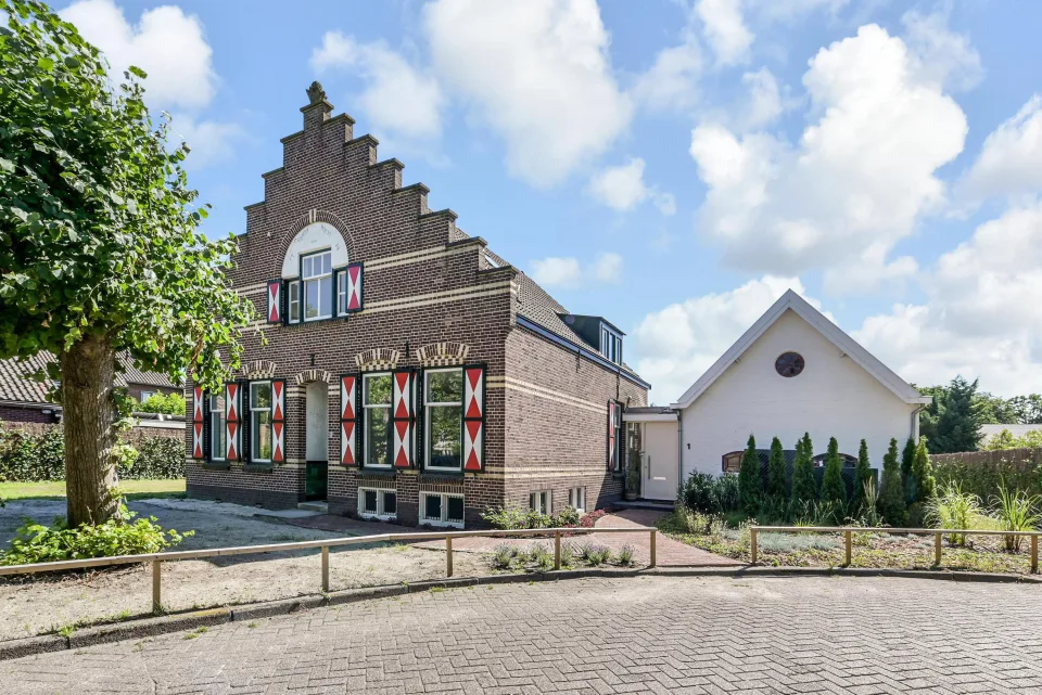 van Ruysdaellaan 1, LEIDSCHENDAM