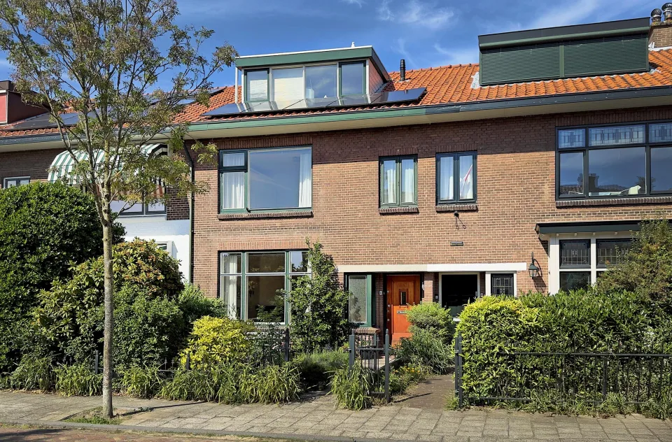Laan van Sevenstar 6, VOORBURG